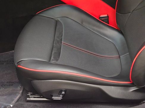 Used 2024 Ferrari Roma RWD image 32