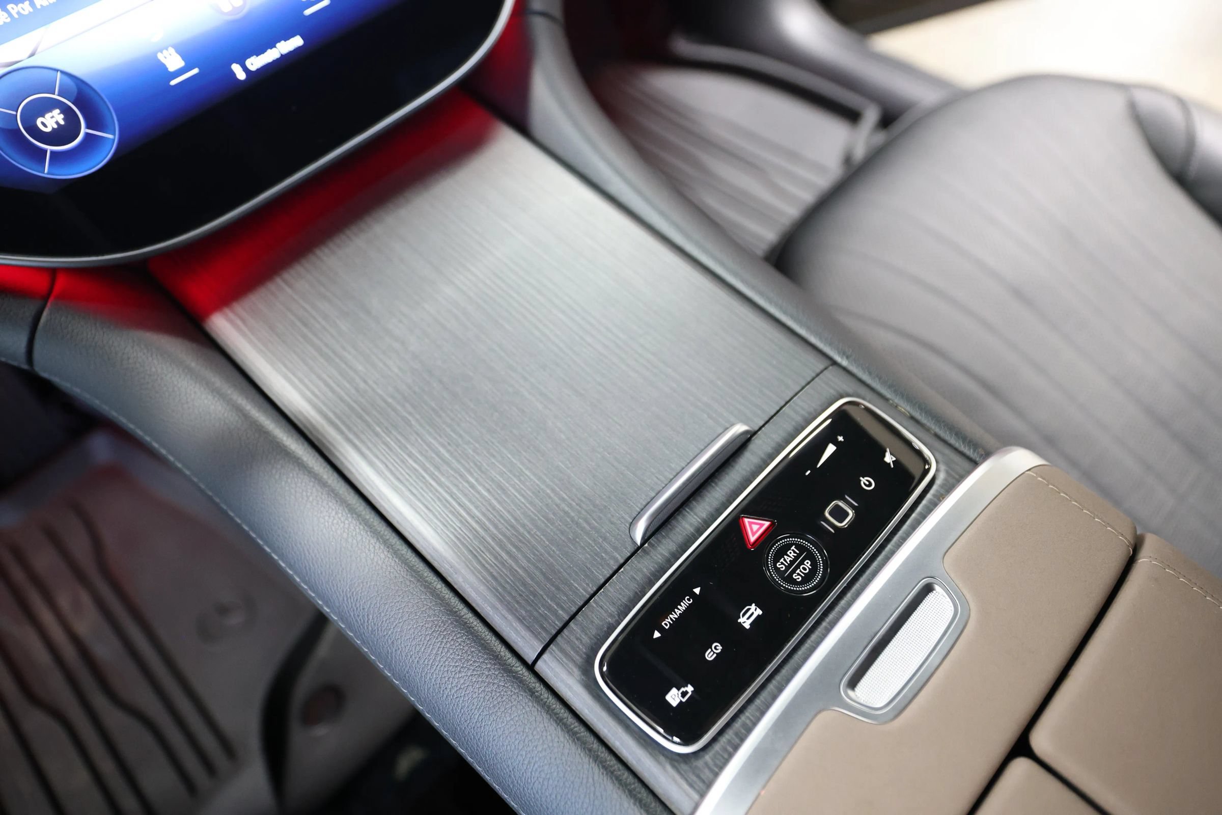 Used 2022 Mercedes-Benz EQS 580 4MATIC Sedan image 41