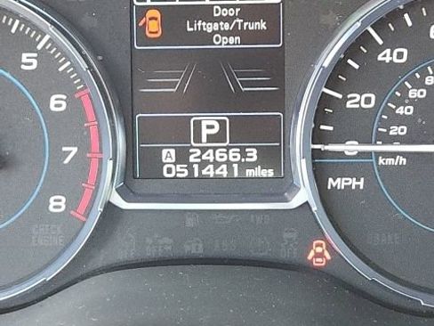 Used 2018 Subaru Forester 2.5i Touring w/ Popular Package #3B AWD/4WD image 4