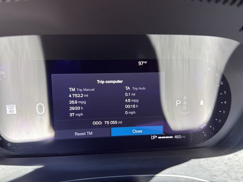 Used 2022 Volvo XC60 B5 Momentum AWD/4WD image 22