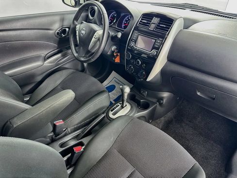 Used 2018 Nissan Versa SV w/ SV Special Edition Package FWD image 32