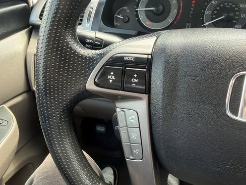 Used 2015 Honda Odyssey EX image 18