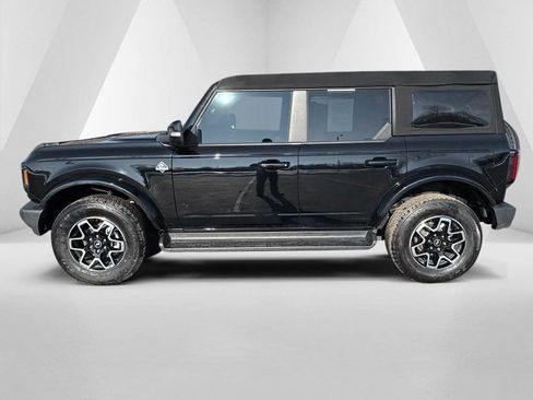 Used 2025 Ford Bronco Outer Banks image 4