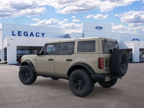 New 2026 Ford Bronco Badlands AWD/4WD image 4