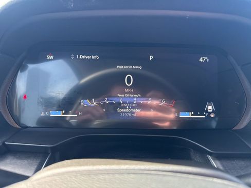 Used 2023 Jeep Grand Cherokee L Limited w/ Black Appearance Package image 28