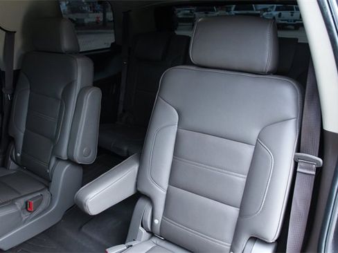 Used 2017 GMC Yukon Denali w/ Open Road Package image 41