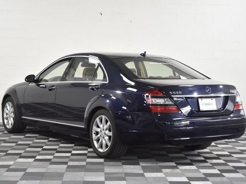 Used 2008 Mercedes-Benz S 550 4MATIC image 3