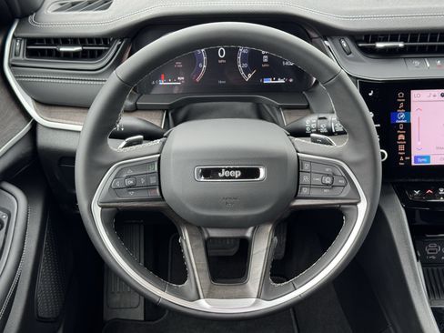 New 2026 Jeep Grand Cherokee Altitude RWD image 15