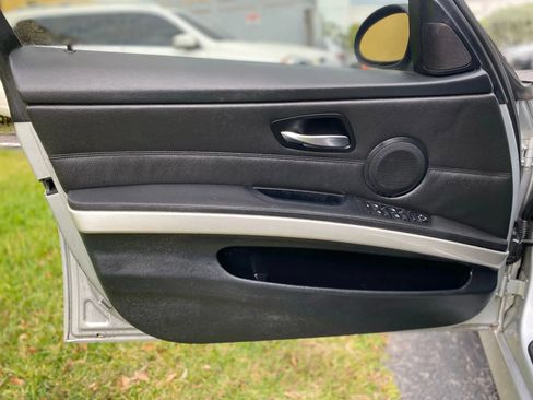 Used 2007 BMW 328i Sedan image 28