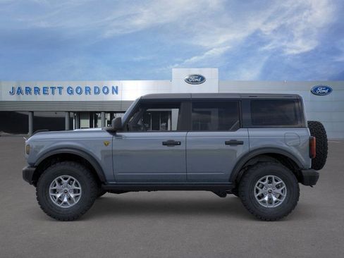 New 2025 Ford Bronco Badlands AWD/4WD image 3