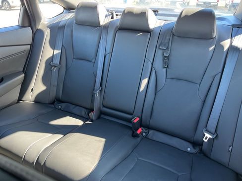 Used 2025 Honda Accord Sport image 17