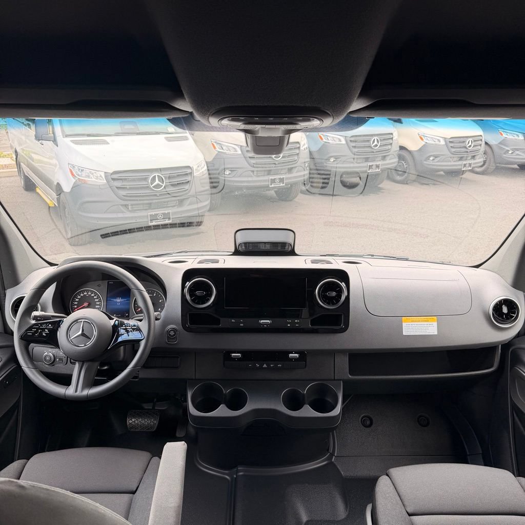 New 2026 Mercedes-Benz Sprinter 2500 image 13