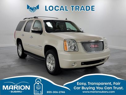 Used 2014 GMC Yukon SLT w/ SLT Chrome Package