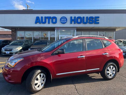 Used 2014 Nissan Rogue S w/ Convenience Package image 1