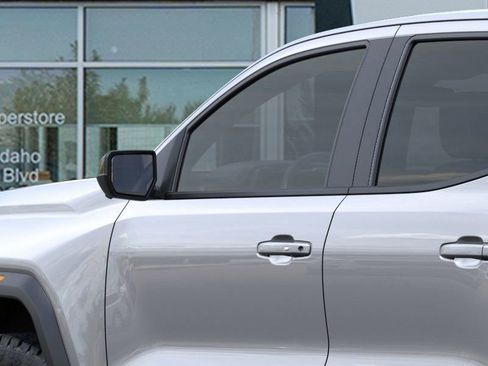 New 2026 GMC Canyon AT4 w/ Technology Plus Package image 21