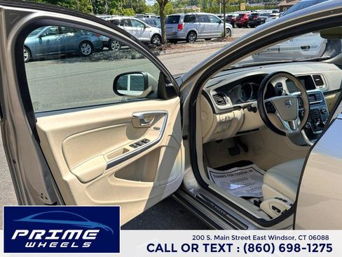 Used 2015 Volvo S60 T5 Premier FWD image 9