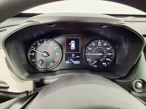 Certified 2025 Subaru Forester image 18