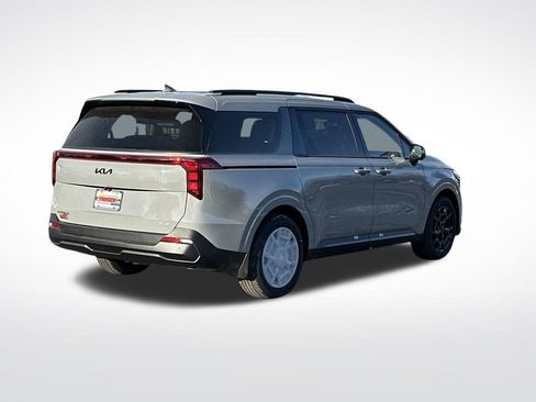 New 2025 Kia Carnival SX image 5