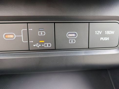 New 2026 Hyundai Tucson Limited image 28