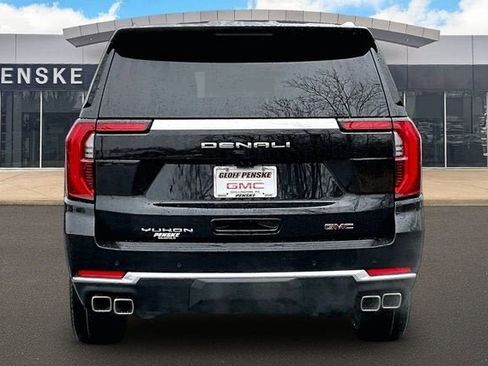 New 2026 GMC Yukon XL Denali w/ Denali Reserve Package image 4