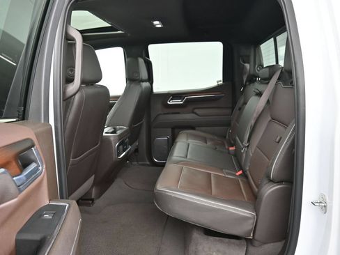 Used 2024 GMC Sierra 1500 Denali w/ Denali Reserve Package AWD/4WD image 25