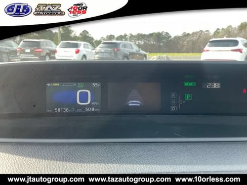 Used 2019 Toyota Prius L Eco FWD image 18