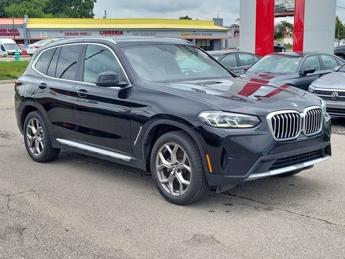 Used 2024 BMW X3 xDrive30i AWD/4WD image 2