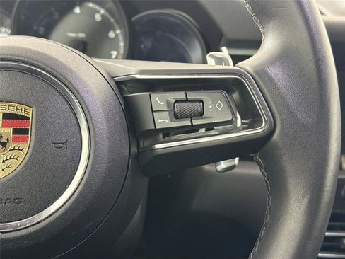 Used 2024 Porsche Macan Turbo image 18