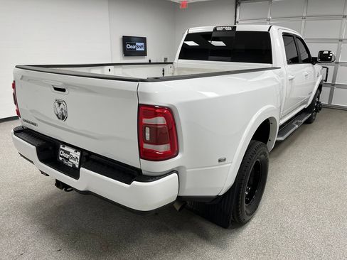 Used 2019 RAM 3500 Laramie AWD/4WD image 9