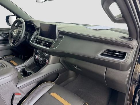 Used 2022 GMC Yukon AT4 AWD/4WD image 31
