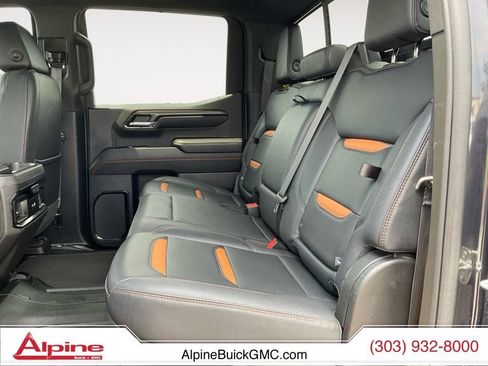 Used 2023 GMC Sierra 1500 AT4 w/ AT4 Premium Package AWD/4WD image 13