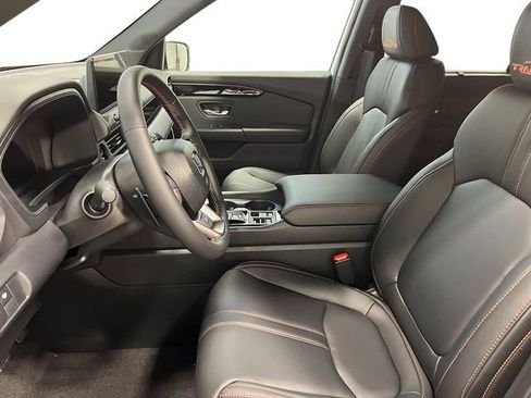 New 2026 Honda Pilot TrailSport image 11