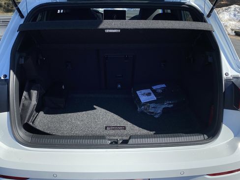 Used 2025 Volkswagen Golf R Black Edition w/ Euro Stye Package image 22