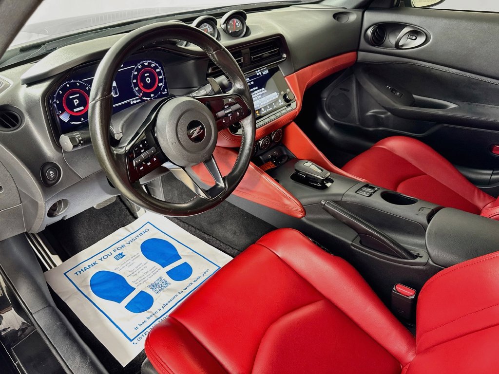 Used 2024 Nissan Z Performance w/ Floor Mat Package RWD image 9