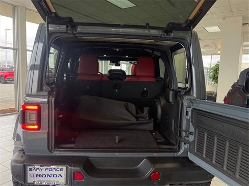 Used 2024 Jeep Wrangler Unlimited Rubicon 392 image 19