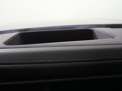 Certified 2023 BMW 740i w/ Parking Assistance Package image 21