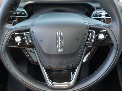 Used 2023 Lincoln Aviator Reserve w/ Equipment Group 201A AWD/4WD image 25