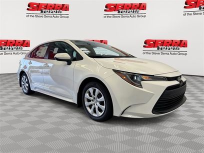New 2025 Toyota Corolla LE