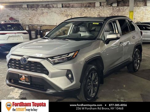 Used 2024 Toyota RAV4 XLE Premium w/ Weather Package AWD/4WD image 4