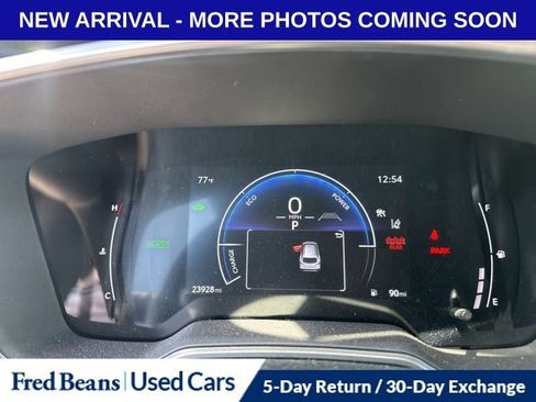 Used 2024 Toyota Corolla Cross XSE w/ Convenience Package image 8