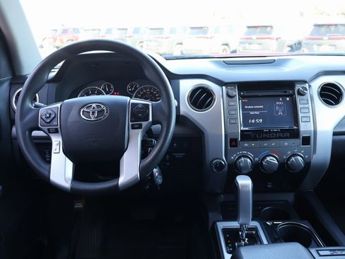 Used 2016 Toyota Tundra SR5 image 19