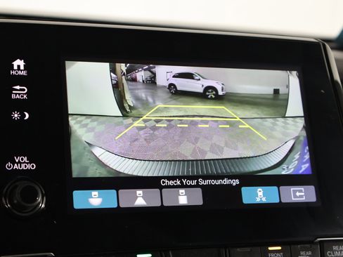 Certified 2024 Honda Odyssey Touring image 26