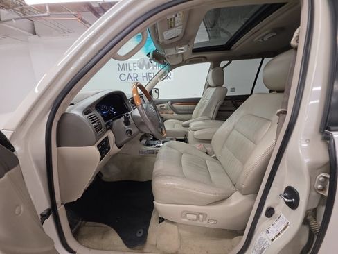 Used 2004 Lexus LX 470 4WD image 7