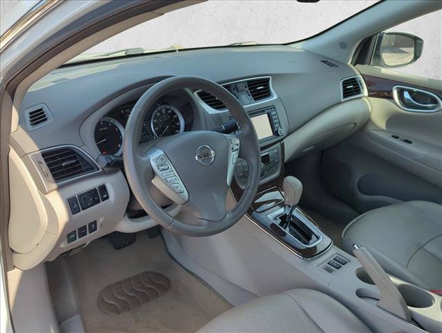 Used 2014 Nissan Sentra SL w/ Premium Package FWD image 11