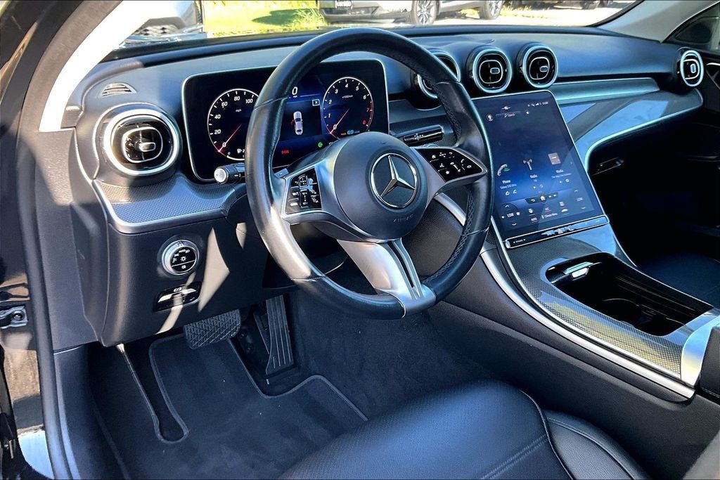 Used 2022 Mercedes-Benz C 300 Sedan image 15