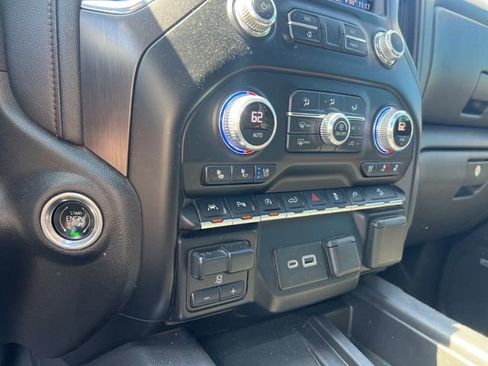 Used 2020 GMC Sierra 1500 AT4 w/ AT4 Premium Package image 22