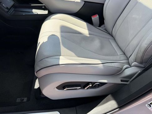 Used 2023 Acura RDX AWD w/ Advance Package image 16