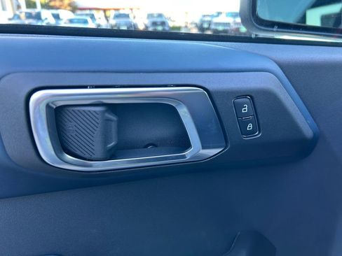 New 2025 Ford Bronco Raptor image 24