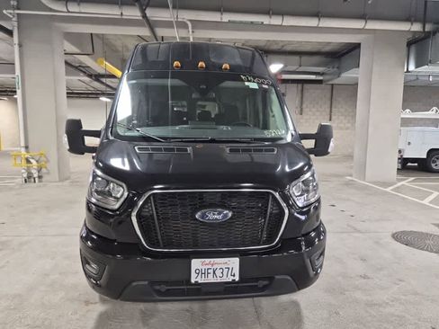 Used 2023 Ford Transit 350 XLT RWD image 8