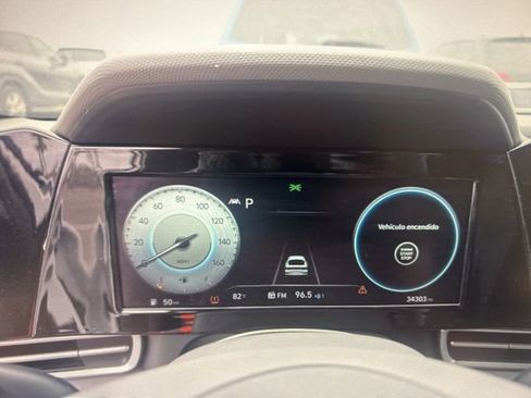 Used 2022 Hyundai Elantra SEL w/ Convenience + Premium Package image 6